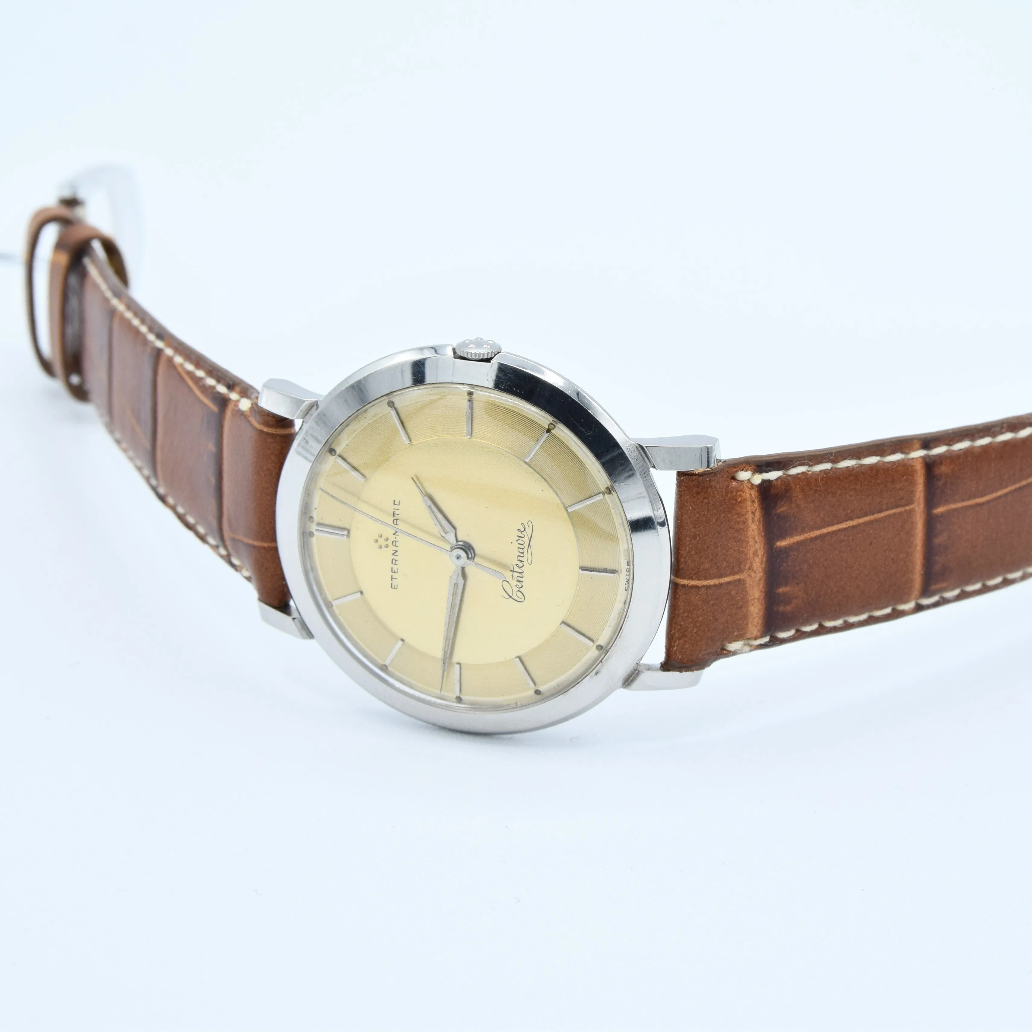 1958 Sleek Eterna-Matic Centenaire Automatic Wristwatch with Stunning Two Tone Original Champagne Dial