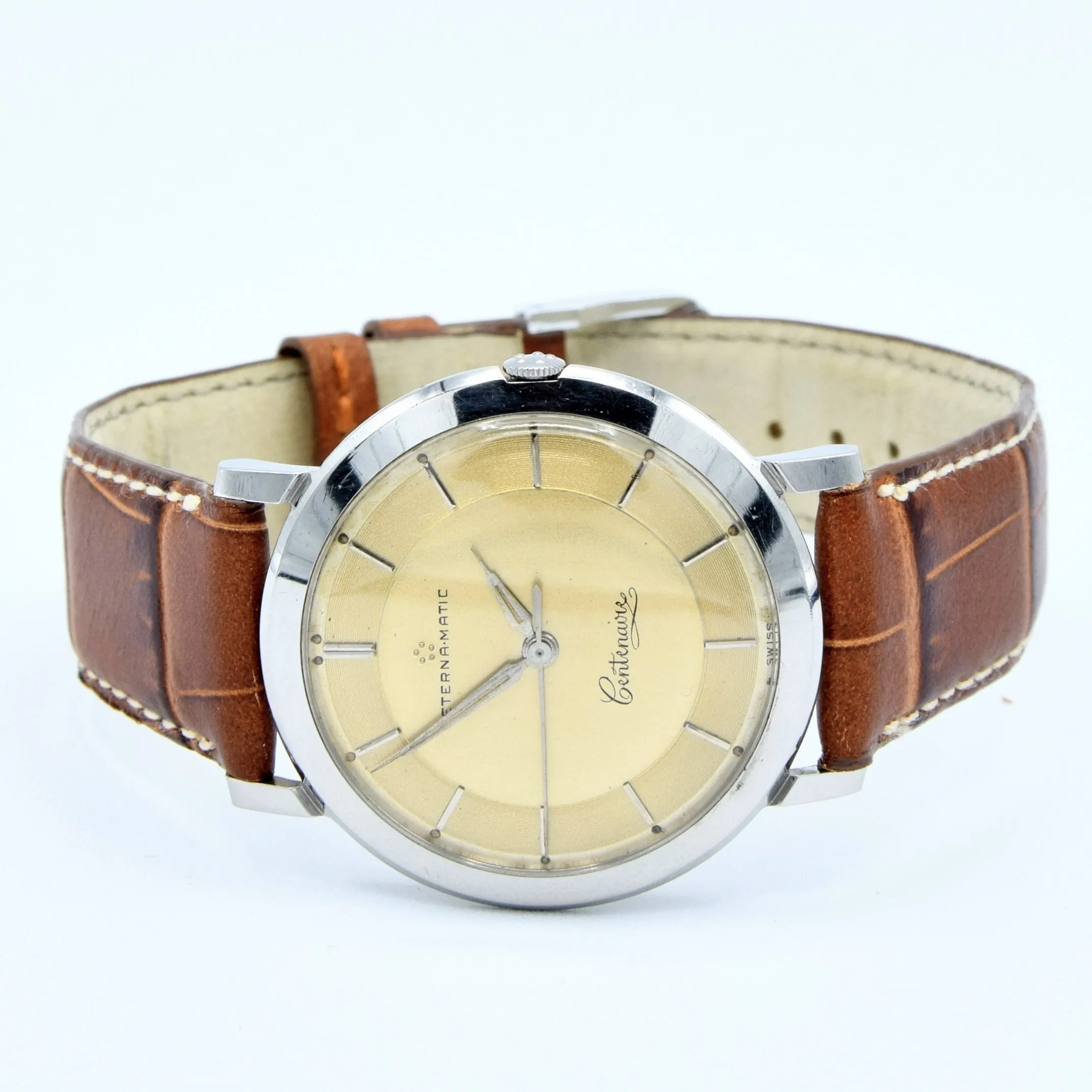 1958 Sleek Eterna-Matic Centenaire Automatic Wristwatch with Stunning Two Tone Original Champagne Dial