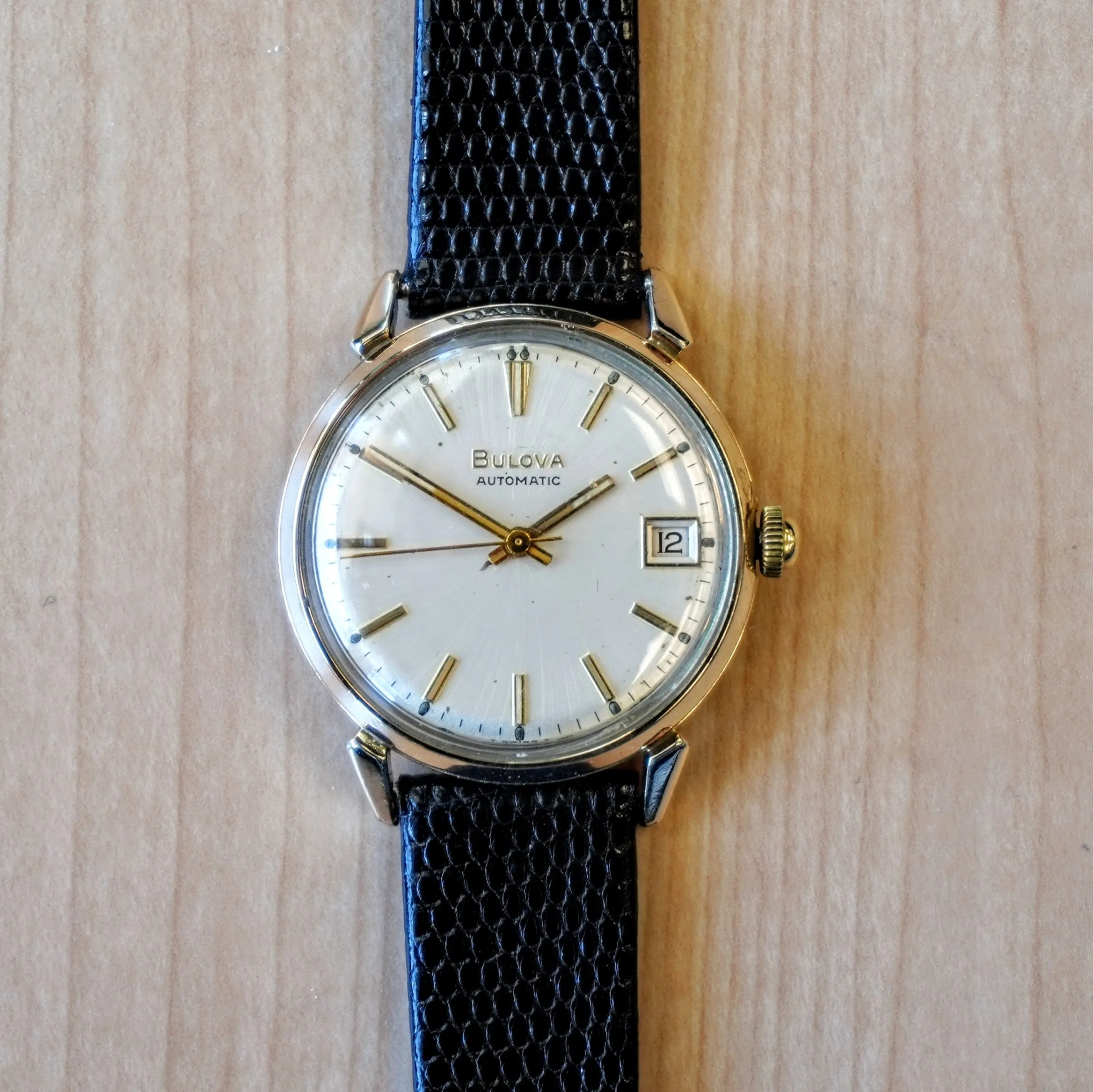 1971 BULOVA Automatic Wristwatch 17 Jewels Date Fancy Lugs Vintage Watch Swiss Made