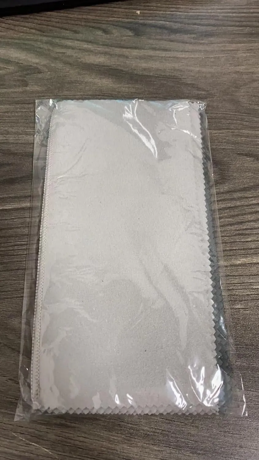 4Pcs Silver Polishing Cloth, Silver Jewelry Cleaner Cloth, Double-Sided Jewelry Polishing Cloths Silver Polishing for Sterling Silver Gold Platinum Jewelry, Silver Cleaning Cloth Keeps Shining