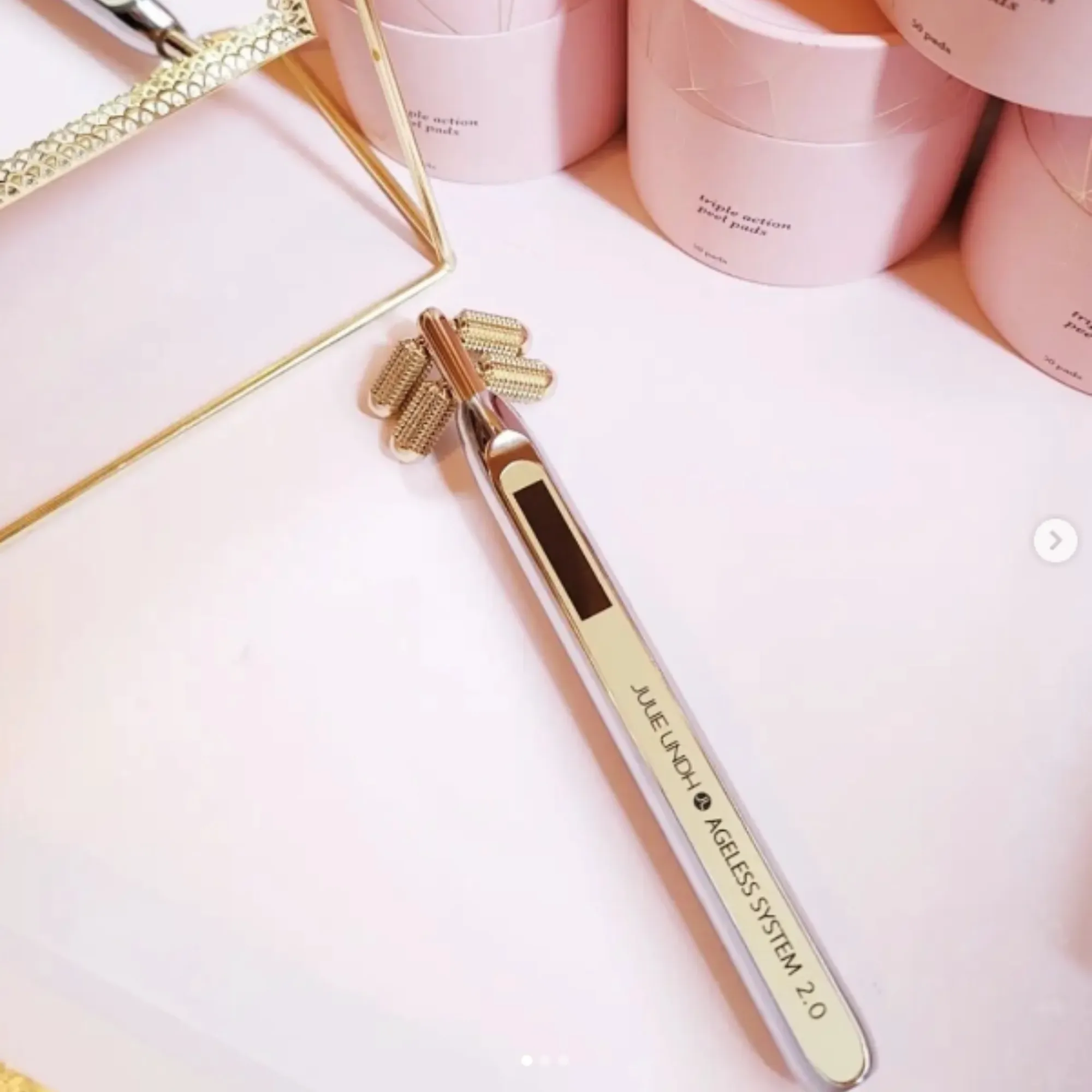 Ageless System Beauty Wand 2.0 - Solar Powered Micro-current   Micro-needling Effect