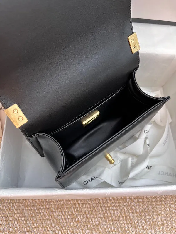 Elegant Nicely - CHL Bags - 3420