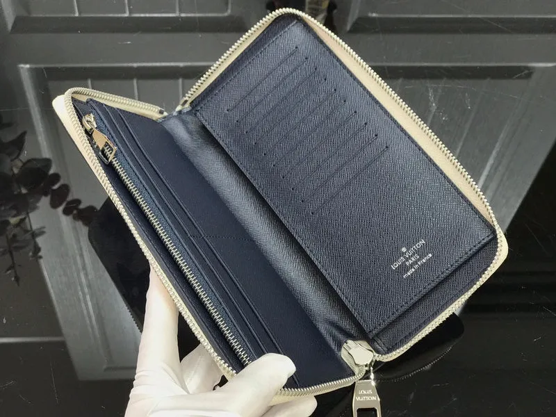 Fashion Lu-Vi bags - 2692