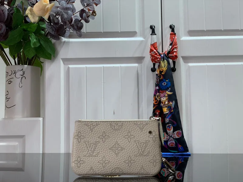 Fashion Lu-Vi bags - 2890