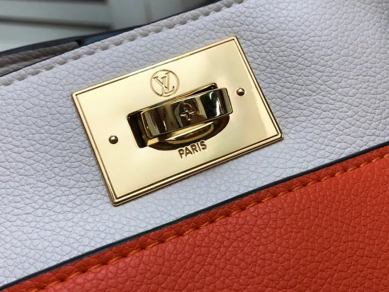 Fashion Lu-Vi bags - 3784
