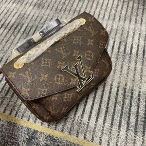 Fashion Lu-Vi bags - 3915