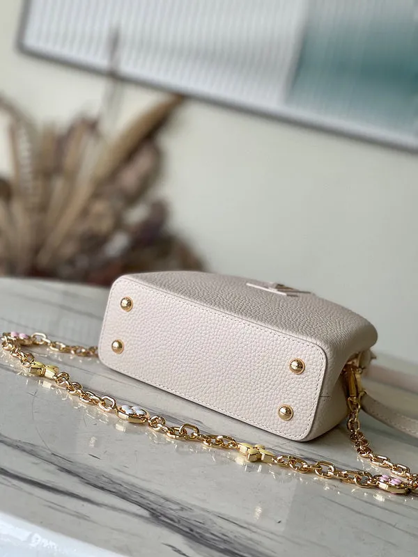 Fashion Lu-Vi bags - 4081