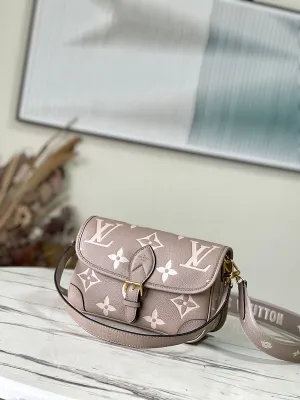 Fashion Lu-Vi bags - 4147