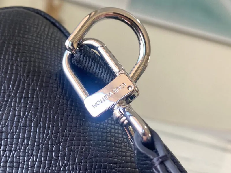 Fashion Lu-Vi bags - 4377