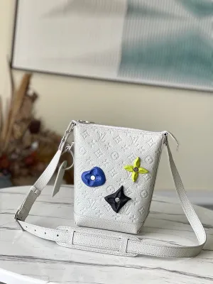 Fashion Lu-Vi bags - 4740
