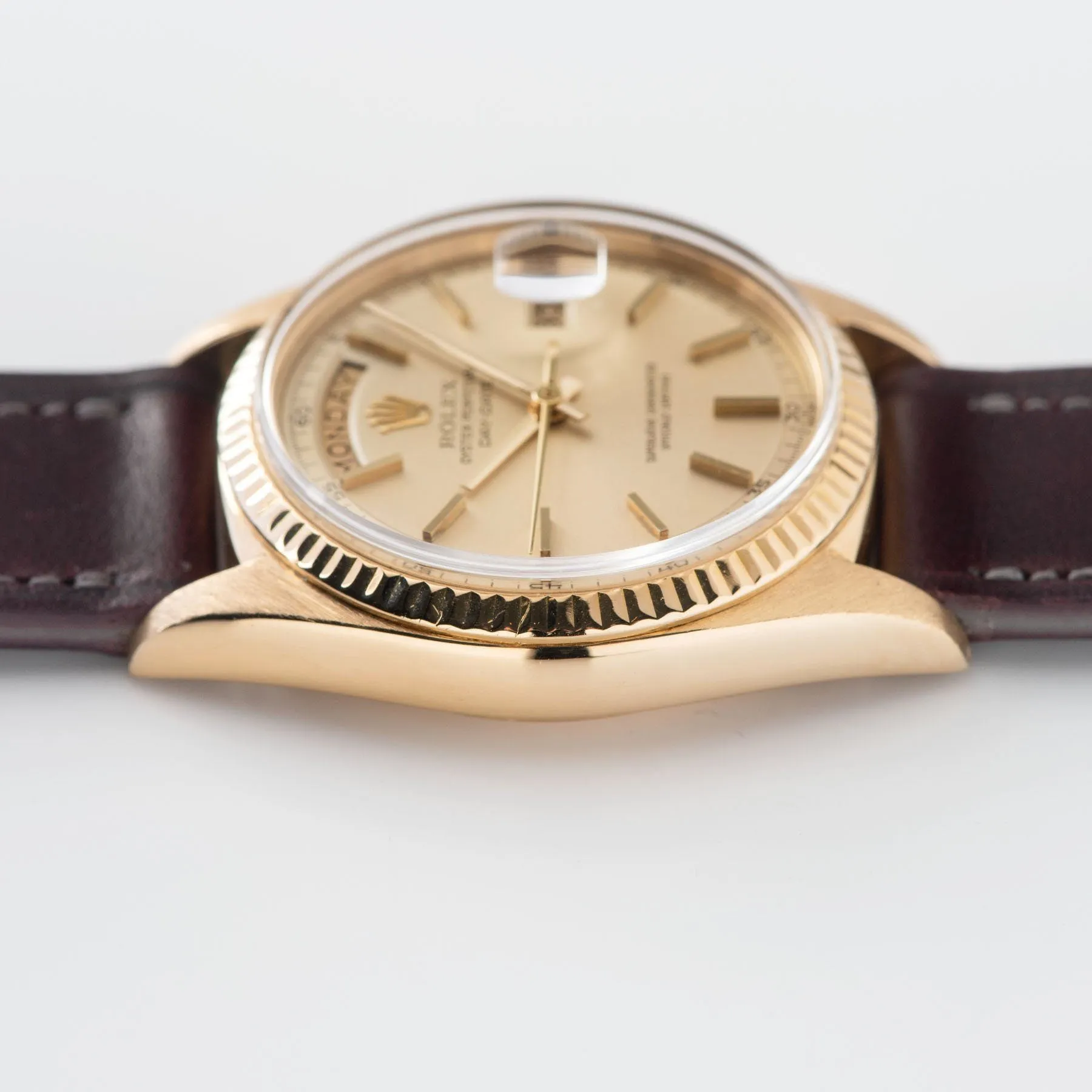 Rolex Day-Date Yellow Gold 1803 Champagne Dial