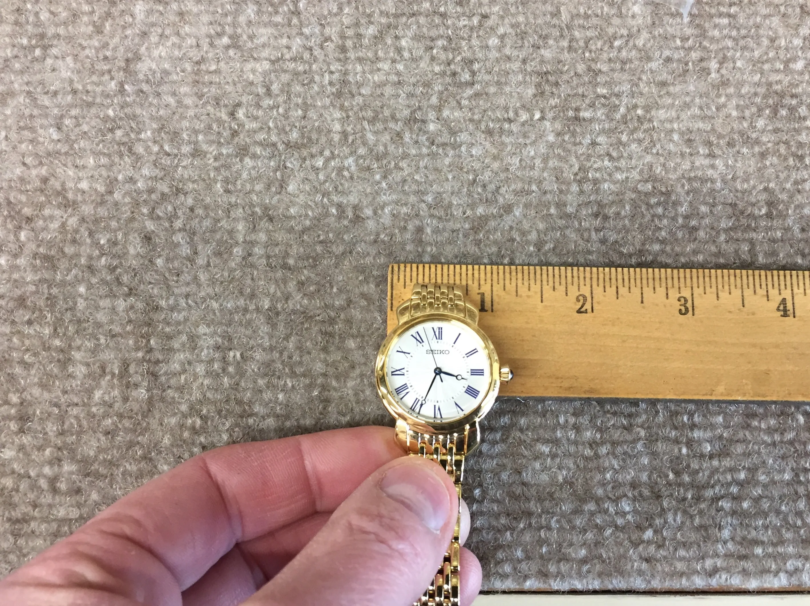 Seiko Women's Quartz Gold Tone Watch