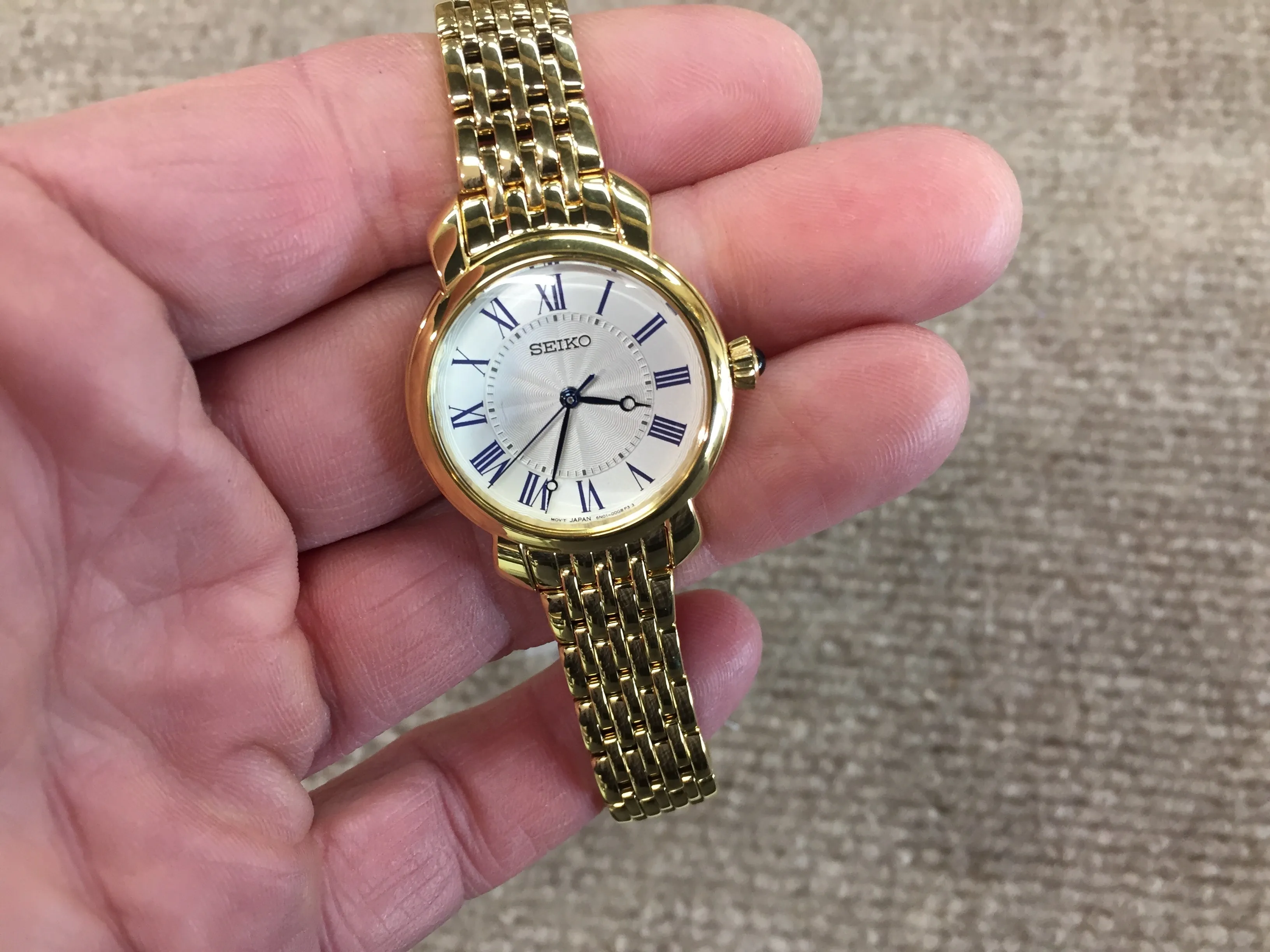 Seiko Women's Quartz Gold Tone Watch