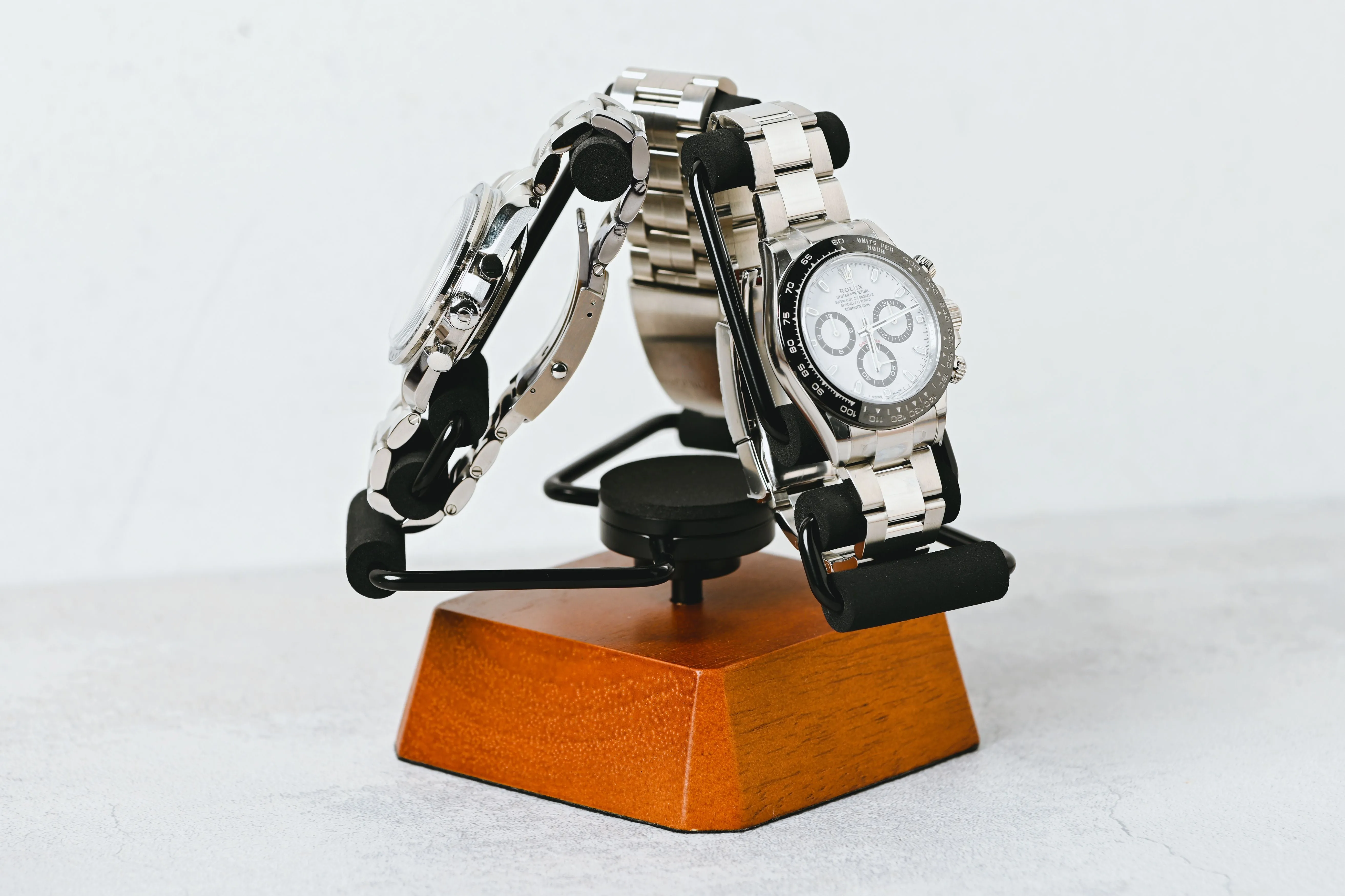 Watch stand for 3 watches, rotating stand, watch stand, watch display SE2189005
